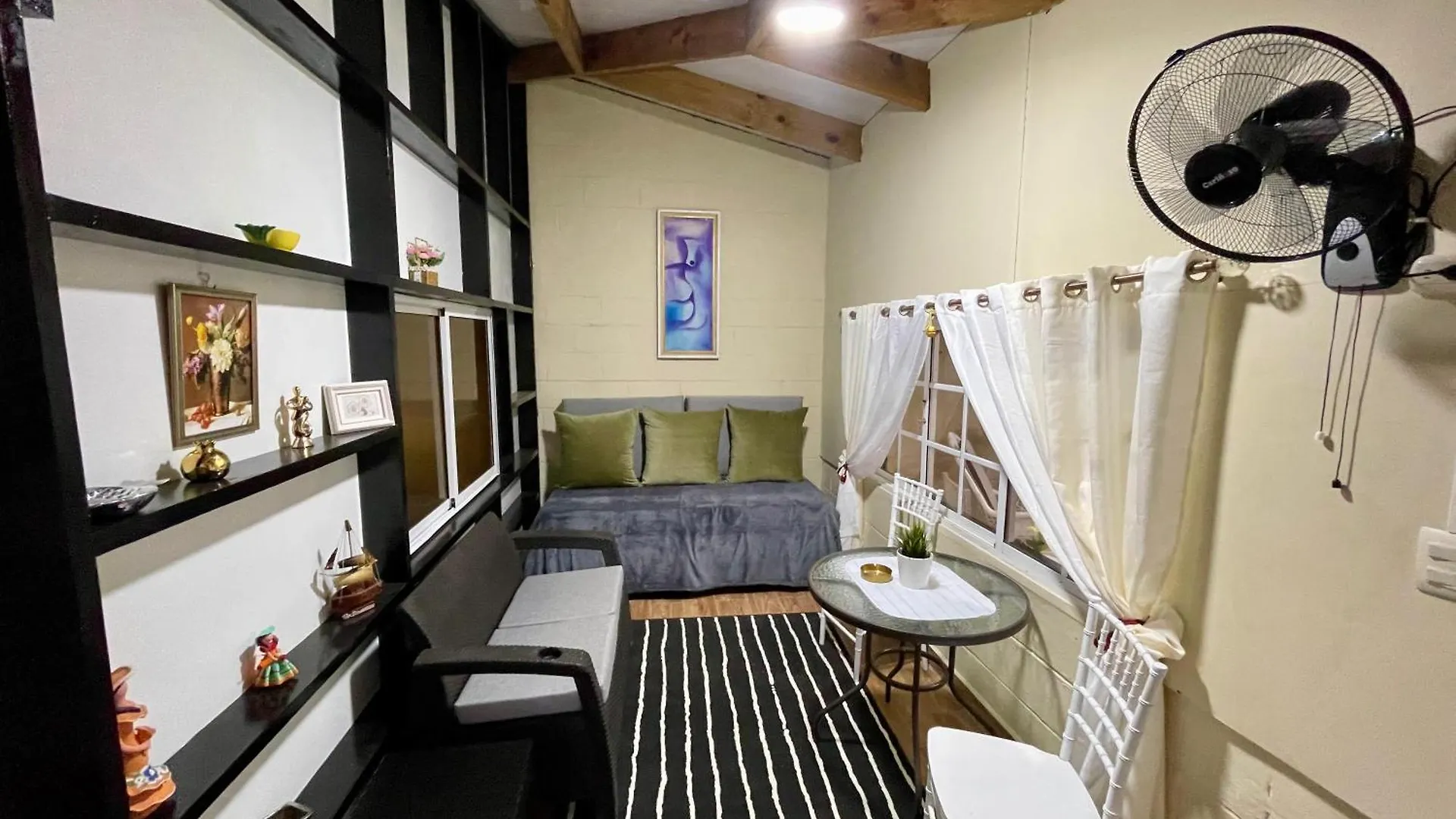 Villa Carmen Y Villa Rosa ハラバコア 0*,
